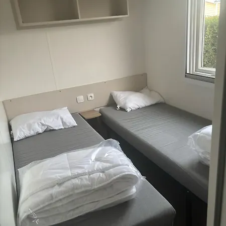 Mobil Climatise 8 Couchages 3 222 Siblu Les Charmettes 假日公园