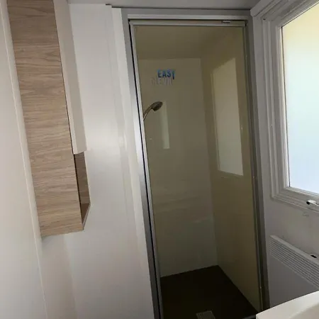 Mobil Climatise 8 Couchages 3 222 Siblu Les Charmettes 假日公园